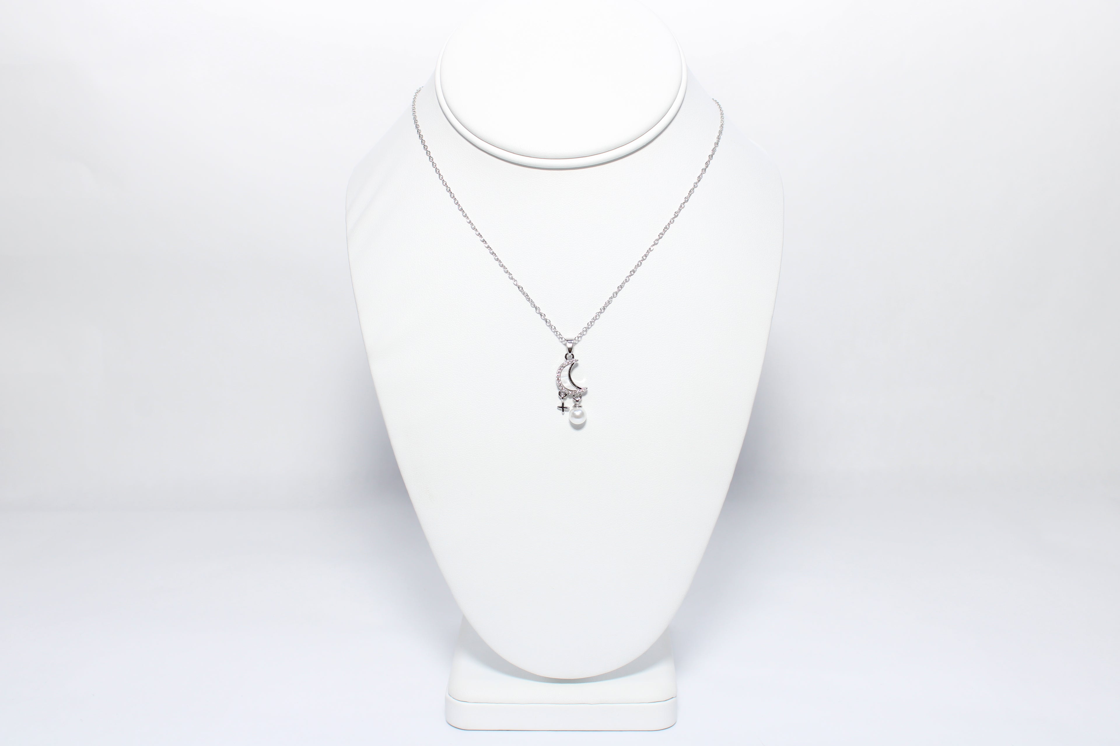 Golden Cascade | 18K Gold-Filled Crescent Moon Necklace | Stainless Steel