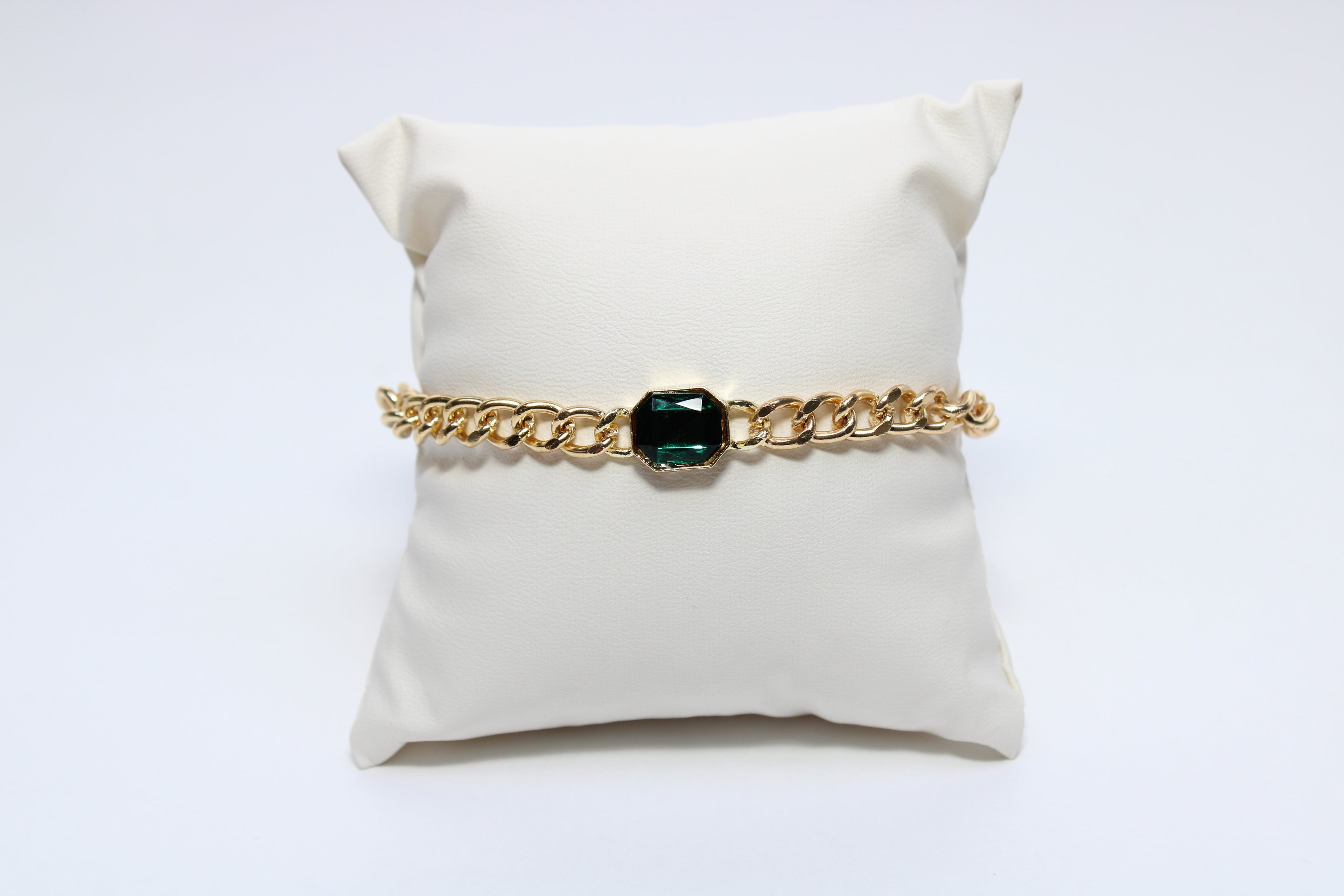 Golden Silhouette | 18K Gold-Filled Cuban Chain Bracelet with Emerald Gem | Stainless Steel