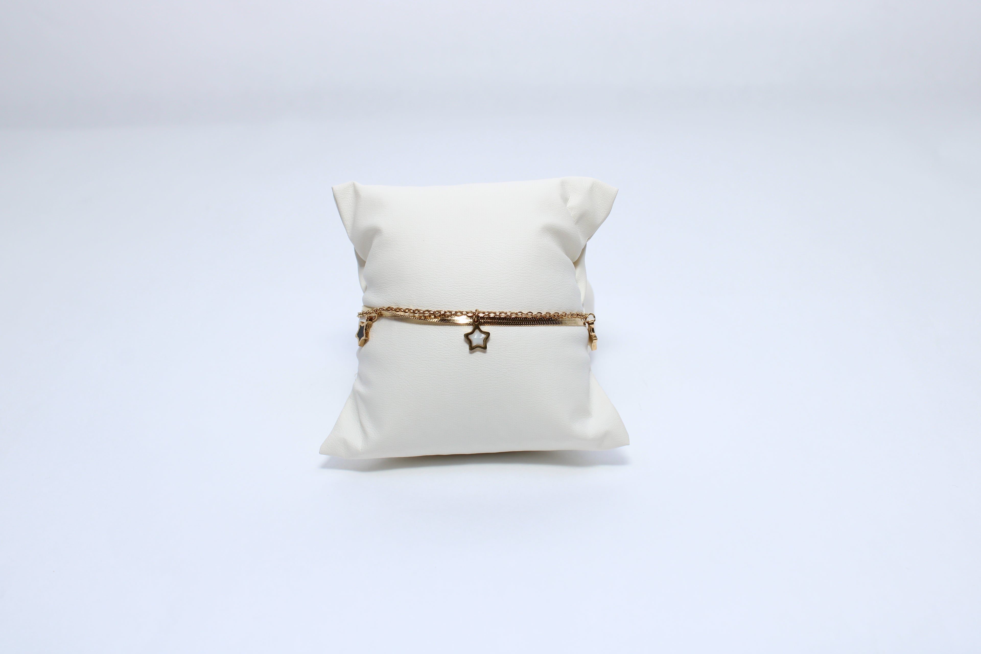 Regal Balance | 18K Gold-Filled Star Charm Bracelet | Stainless Steel