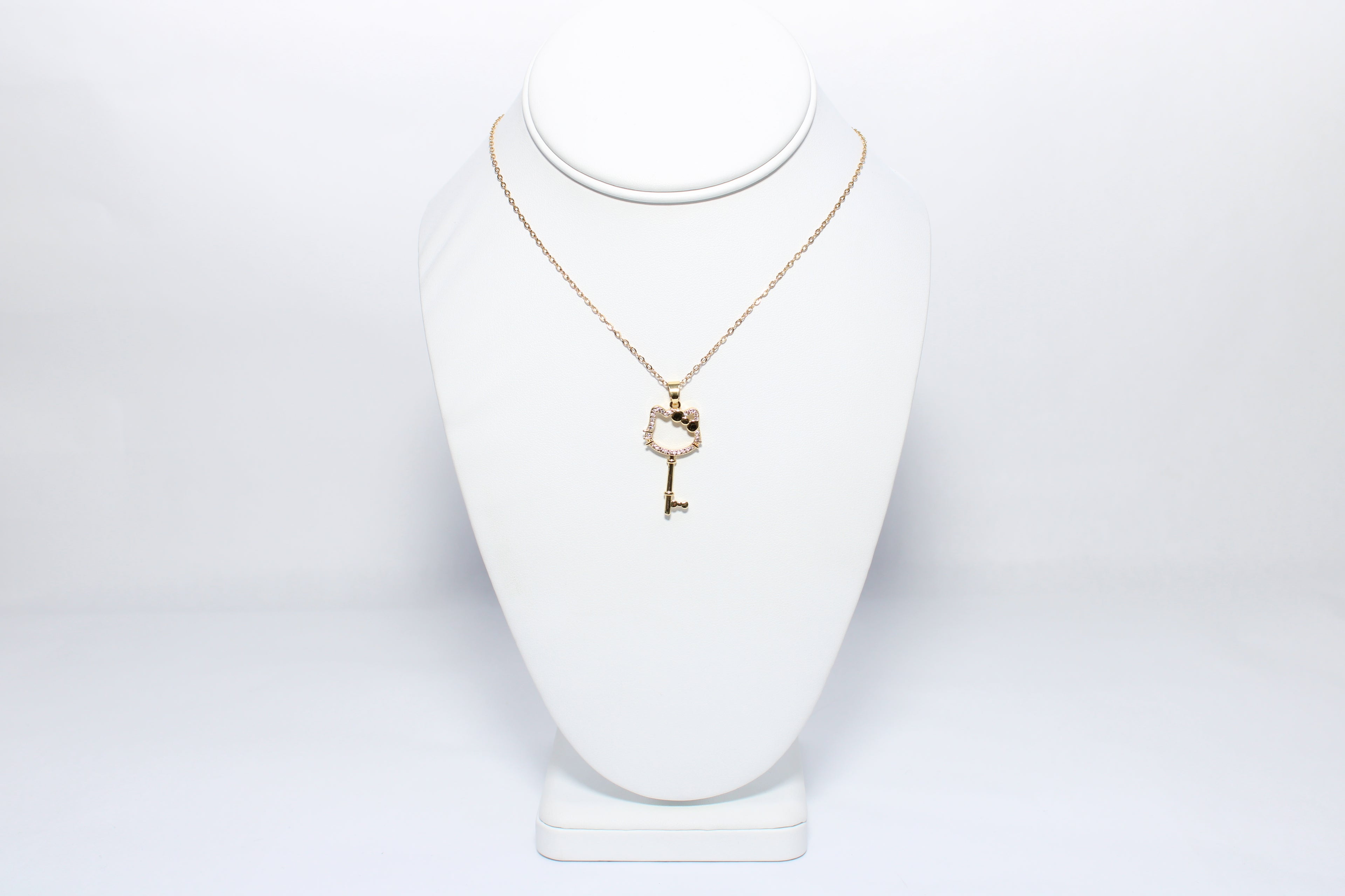 Diamond Mist | 18K Gold-Filled Key Pendant Necklace | Stainless Steel