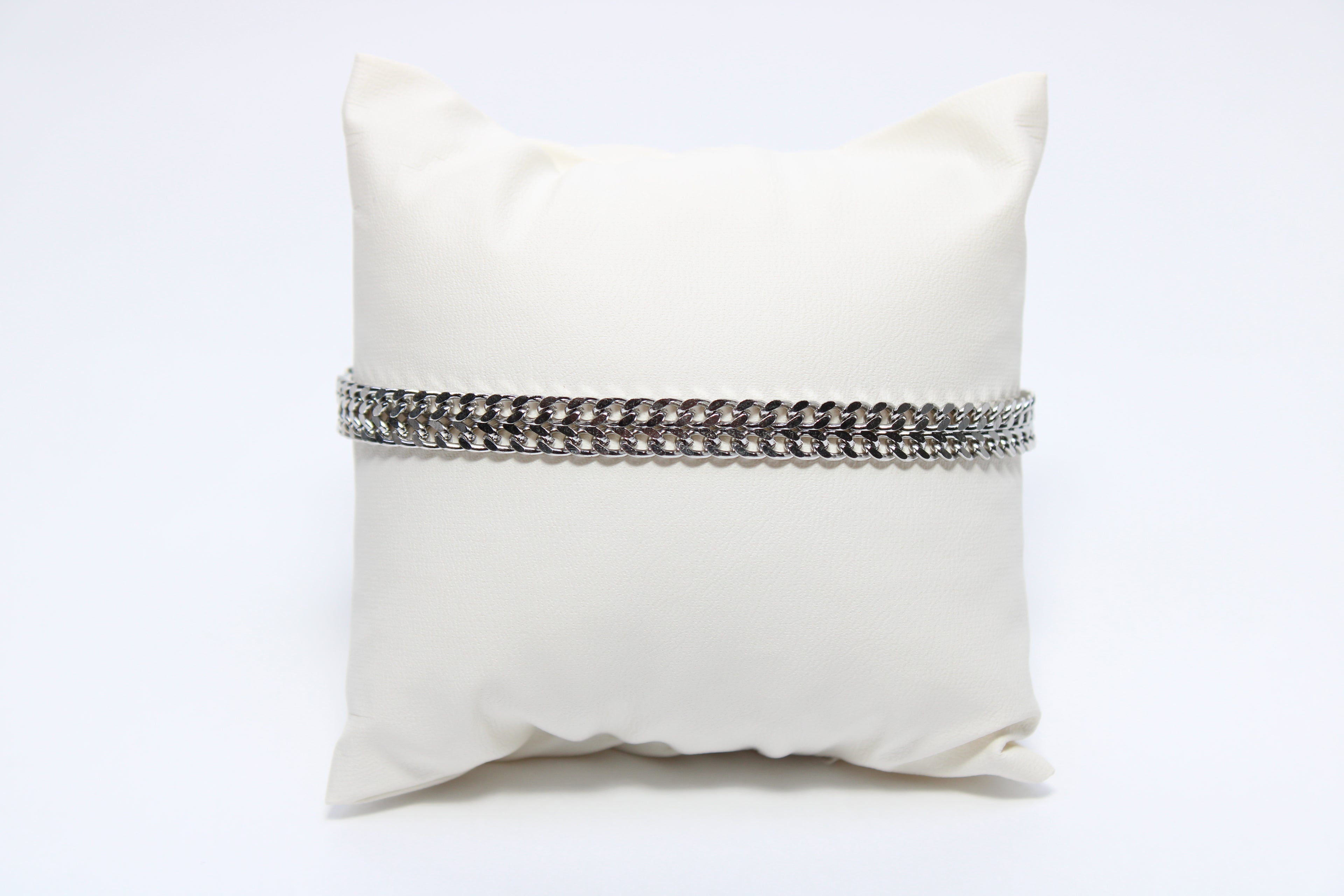 Timeless Bloom | Stainless Steel Cuban Link Bracelet | Silver-Tone